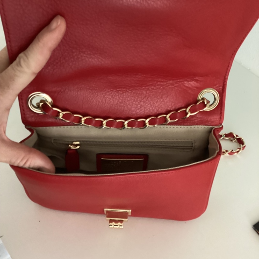 REDUCED VALENTINO by Mario Valentino Quilted Red Leather Shoulder Crossbody Bag - Picture 10 of 13